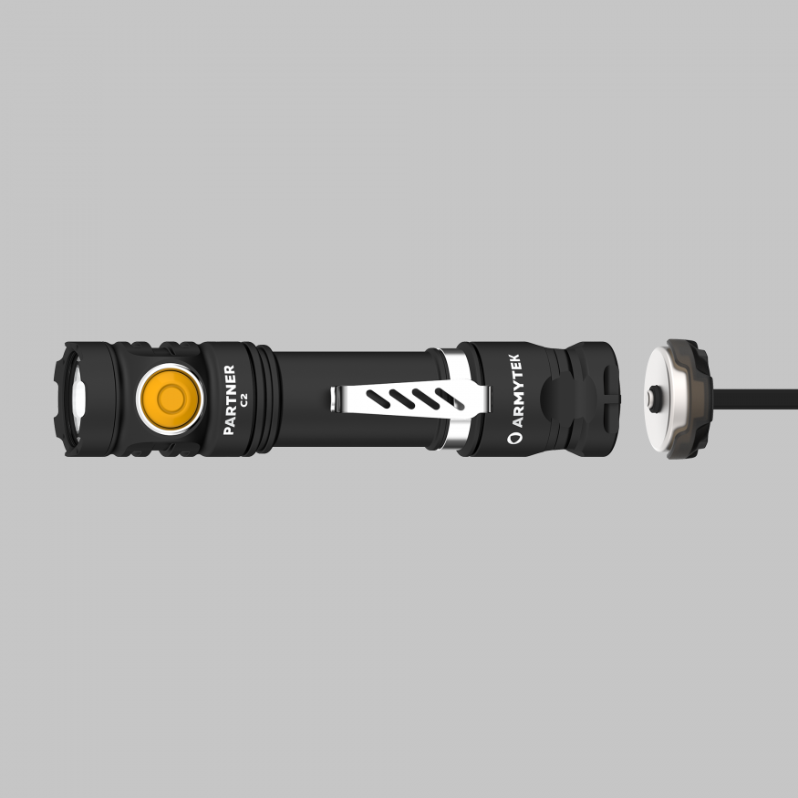 Armytek Partner C2 Magnet USB (теплый свет)